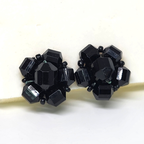 Vintage Germany Signed Black Cluster Glass Beaded Button Clip On Earrings - Picture 1 of 8